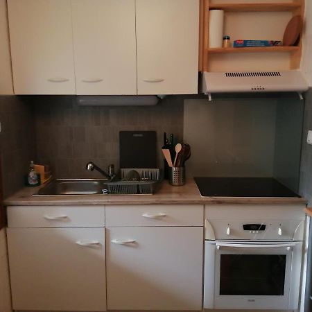 appartement type f2 proche PARIS 25 KM Andilly  Extérieur photo
