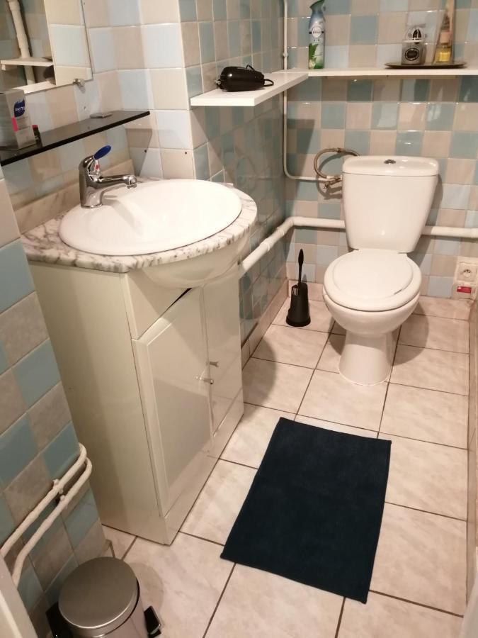 appartement type f2 proche PARIS 25 KM Andilly  Extérieur photo