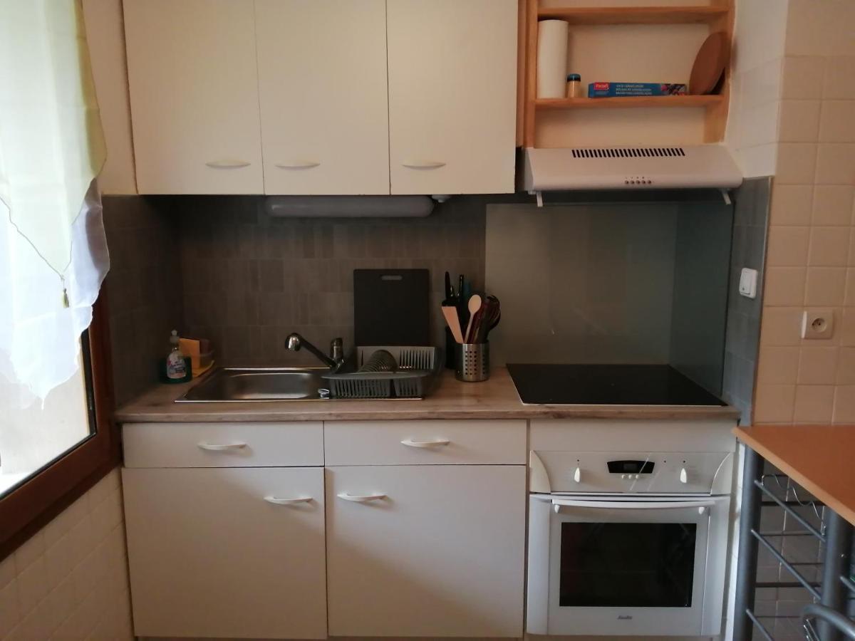 appartement type f2 proche PARIS 25 KM Andilly  Extérieur photo